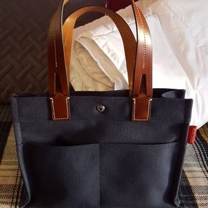 Dooney & Bourke tote